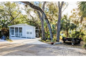 3300 26TH AVENUE, BRADENTON, FL 34208 Sold 02/28/25