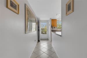 3981 MACEACHEN BOULEVARD, SARASOTA, FL 34233 Sold 02/28/25