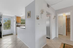 3981 MACEACHEN BOULEVARD, SARASOTA, FL 34233 Sold 02/28/25