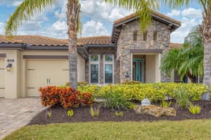 16621 BERWICK TERRACE, LAKEWOOD RANCH, FL 34202 - MLS#MFRA4635003