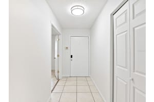 6770 MAUNA LOA BOULEVARD, SARASOTA, FL 34241 Sold 03/19/25