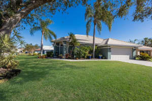7203 41ST COURT, SARASOTA, FL 34243 Sold 04/25/25
