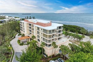 3080 GRAND BAY BOULEVARD, LONGBOAT KEY, FL 34228 Sold 03/27/25