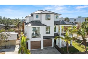 7007 POINT OF ROCKS ROAD, SARASOTA, FL 34242 - MLS#MFRA4635010
