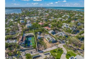 624 NORSOTA WAY, SARASOTA, FL 34242 Sold 09/08/25