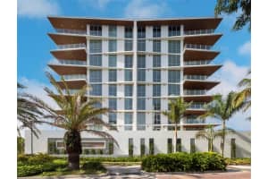 111 GOLDEN GATE POINT, SARASOTA, FL 34236 Sold 08/05/25