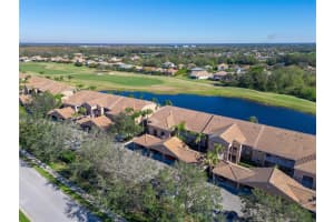 1003 FAIRWAYCOVE LANE, BRADENTON, FL 34212 Sold 04/11/25