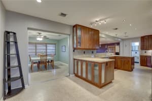 5117 6TH AVENUE DRIVE, BRADENTON, FL 34209 Sold 03/03/25