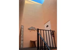117 10TH STREET, BRADENTON BEACH, FL 34217 Sold 03/13/25