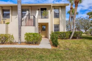 4402 WEYBRIDGE STREET, SARASOTA, FL 34235 Sold 04/21/25