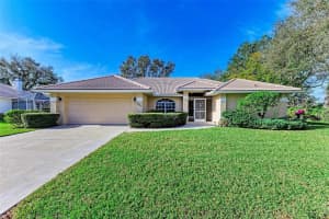 601 Lakescene Dr, VENICE