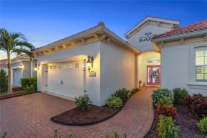 11816 ALTAMONTE COURT, VENICE, FL 34293 Sold 08/12/25