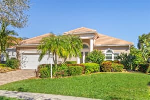 6947 LENNOX PLACE, UNIVERSITY PARK, FL 34201 Sold 05/15/25