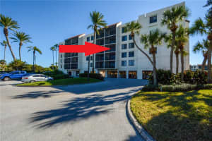 1945 GULF OF MEXICO DRIVE, LONGBOAT KEY, FL 34228 Sold 03/06/25