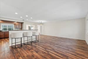 2410 33RD STREET, BRADENTON, FL 34205 Sold 01/31/25
