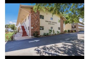 3751 S School Ave #11, SARASOTA