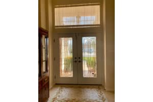 636 LAKESCENE DRIVE DRIVE, VENICE, FL 34293 Sold 05/28/25