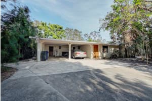 2501 GRAND CAYMAN, SARASOTA, FL 34231 Sold 05/01/25