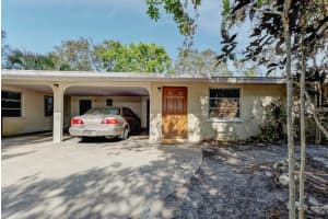 2501 GRAND CAYMAN, SARASOTA, FL 34231 Sold 05/01/25