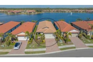 204 VILLORESI BOULEVARD, NOKOMIS, FL 34275 - MLS#MFRA4635452