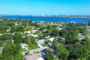 104 24TH STREET, BRADENTON, FL 34208 - MLS#MFRA4635509