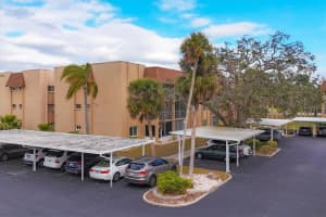 1330 GLEN OAKS DRIVE, SARASOTA, FL 34232 Sold 06/02/25