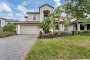520 MIMOSA COURT, BRADENTON, FL 34212 Sold 04/01/25