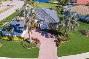 9441 CEDAR RIDGE LANE, SARASOTA, FL 34238 Sold 04/25/25