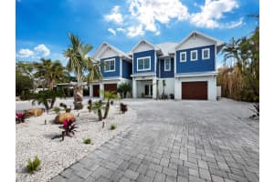 690 RUSSELL STREET, LONGBOAT KEY, FL 34228 Sold 02/18/25