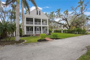320 29TH STREET, BRADENTON, FL 34205 Sold 06/05/25
