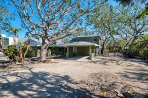 7147 POINT OF ROCKS CIRCLE, SARASOTA, FL 34242 Sold 03/11/25