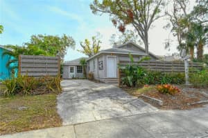 1320 COCOANUT AVENUE, SARASOTA, FL 34236 Sold 03/16/25