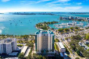 340 PALM AVENUE, SARASOTA, FL 34236 Sold 04/25/25