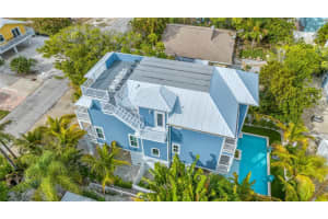 2213 AVENUE B, BRADENTON BEACH, FL 34217 Sold 11/24/25