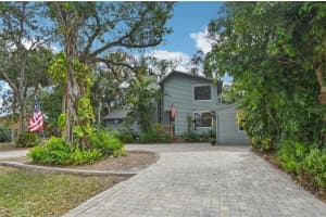 1702 SPOONBILL DRIVE, NOKOMIS, FL 34275 Sold 05/12/25