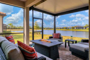7432 SUMMERLAND COVE, BRADENTON, FL 34202 Sold 02/27/25