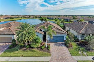 6579 WILLOWSHIRE WAY, BRADENTON, FL 34212 Sold 06/06/25