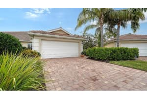 5890 GUARINO DRIVE, SARASOTA, FL 34238 Sold 02/28/25