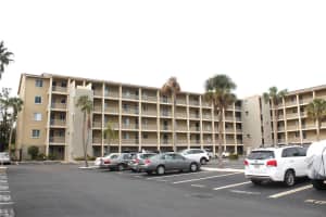 3682 LAKE BAYSHORE DRIVE, BRADENTON, FL 34205 - MLS#MFRA4635863