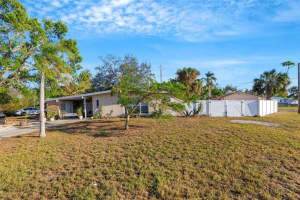 2416 AMHERST AVENUE, BRADENTON, FL 34207 Sold 03/14/25
