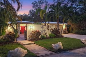 3414 OLD OAK DRIVE, SARASOTA, FL 34239 Sold 06/06/25