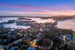 3414 OLD OAK DRIVE, SARASOTA, FL 34239 Sold 06/06/25