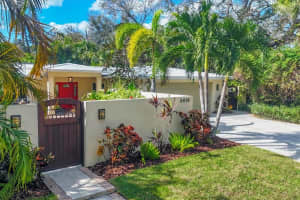 3414 OLD OAK DRIVE, SARASOTA, FL 34239 Sold 06/06/25