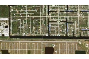 10427 CALUMET BOULEVARD, PORT CHARLOTTE, FL 33981 - MLS#MFRA4636047