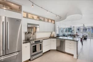 1770 BENJAMIN FRANKLIN DRIVE, SARASOTA, FL 34236 Sold 04/01/25