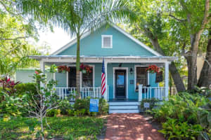 321 27TH STREET, BRADENTON, FL 34205 Sold 04/17/25