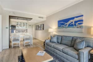 240 SANDS POINT ROAD, LONGBOAT KEY, FL 34228 Sold 07/30/25