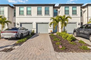 6404 SILVERSTAR DRIVE, SARASOTA, FL 34240 Sold 08/28/25