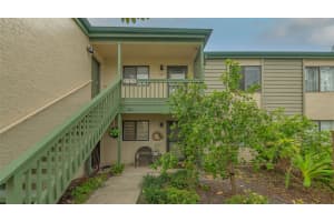1510 PELICAN POINT DRIVE, SARASOTA, FL 34231 Sold 02/28/25
