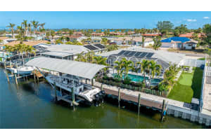 4204 ROYAL PALM DRIVE, BRADENTON, FL 34210 Sold 03/28/25
